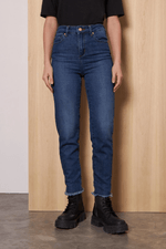 vitamina-jean_liverpool_creek_4_3